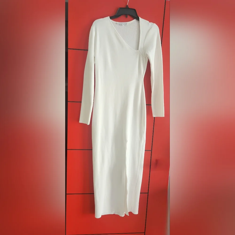 Endless Rose Cut Out Knitted Long Sleeve Maxi Dress - Picture 5 of 6